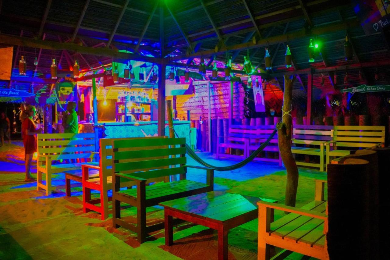 The Beach Lovers นิลาเวลี ภายนอก รูปภาพ